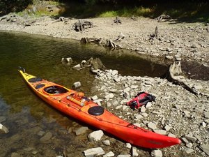 Recenze - seakajak Rainbow Laser expedition 5.15 Recenze - seakajak Rainbow Laser expedition 5.15